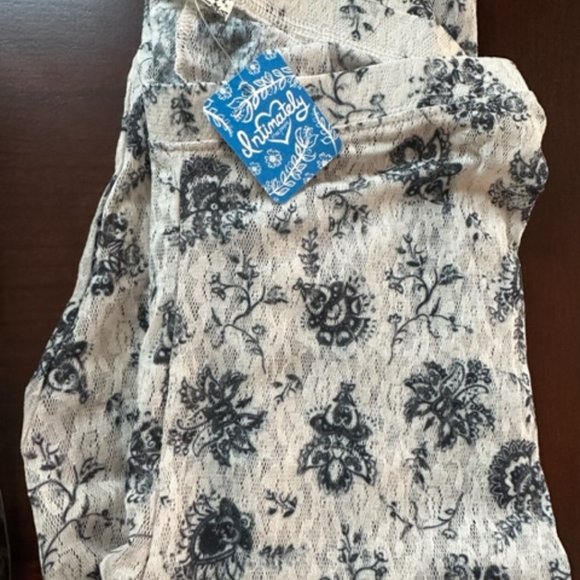 NWT Free People Intimately Layered In Lace Leggings In Chamoix Combo - Picture 10 of 10